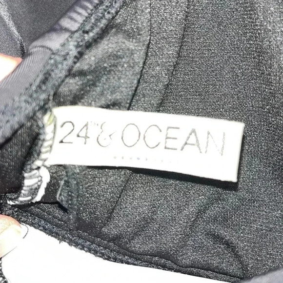 24th and Ocean Swim top racerback with cool back detailing. - Picture 6 of 7